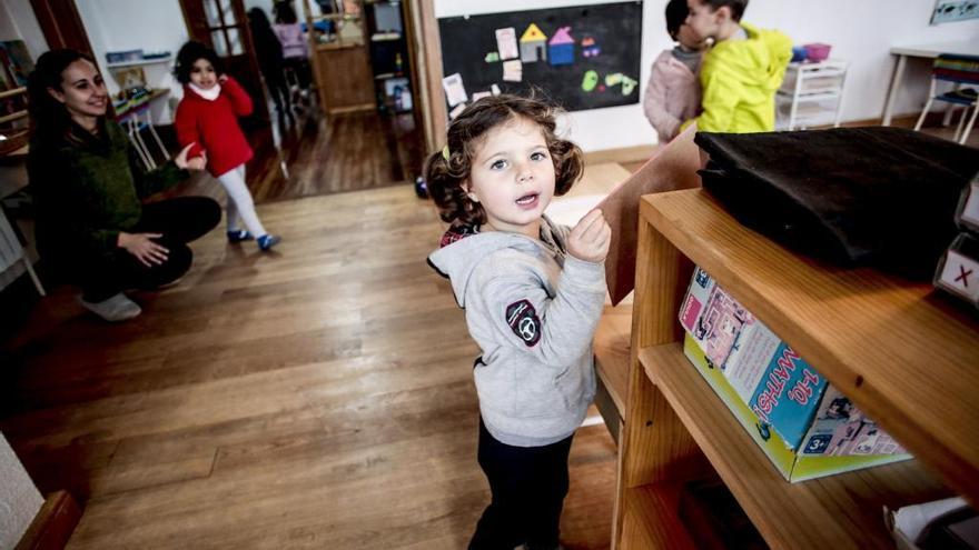 Las escuelas para niños menores de 3 años no abrirán hasta septiembre