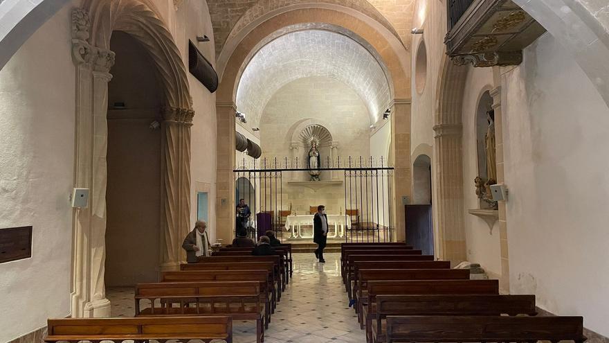 La capilla del Palau de Sineu se reabre al culto después de más de seis años cerrada