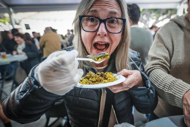 Estas son las mejores imágenes del Congreso Nacional de la Alcachofa de Almoradí en su edición de 2026