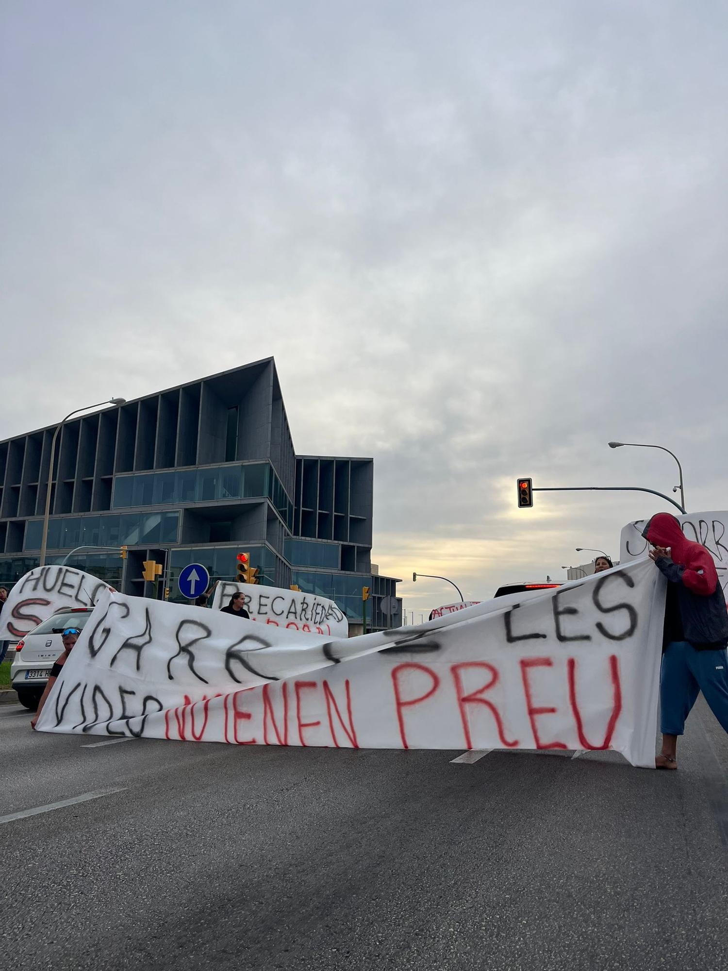 Las protestas de los socorristas de Palma y Calvià