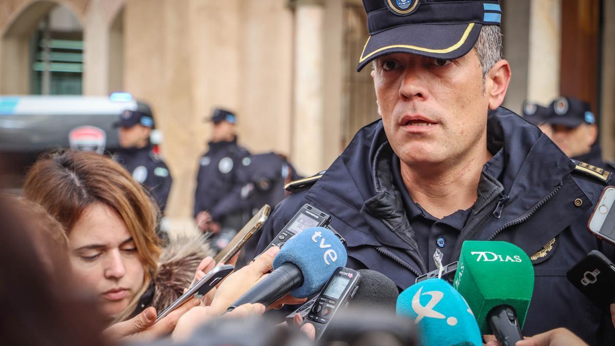 El superintendente de la Policía Local de Badajoz, Rubén Muñoz.