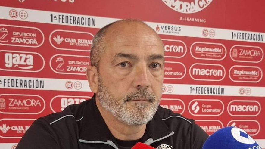 Juan Sabas, entrenador del Zamora CF: "Vamos con muchísima ilusión al Trofeo Colombino"