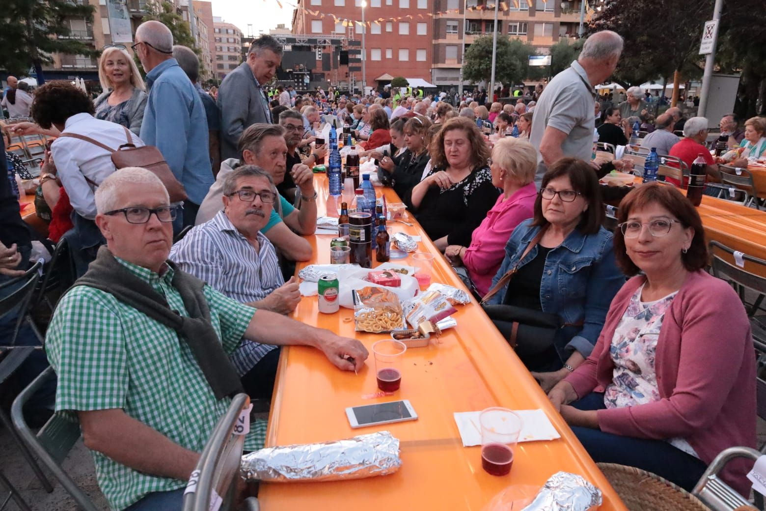 Búscate en la cena de 'pa i porta' de Almassora