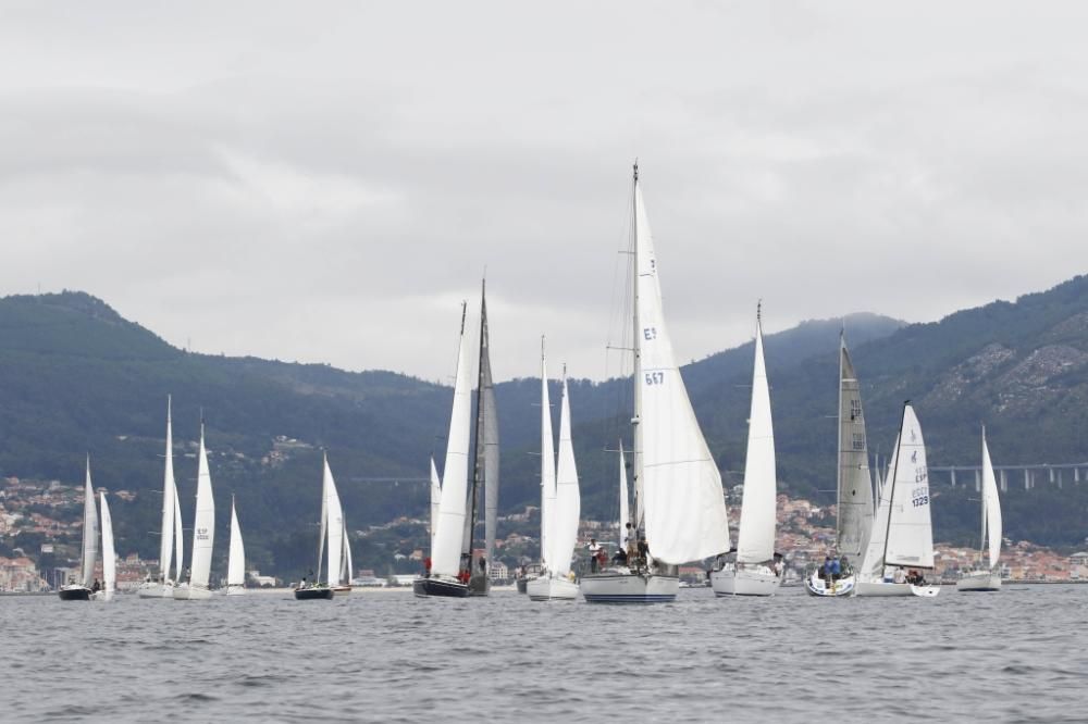 Las imágenes de la salida de la regata Rías Baixas