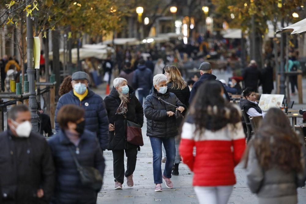 Col·lapse de vehicles i ciutadans a la ciutat de Girona