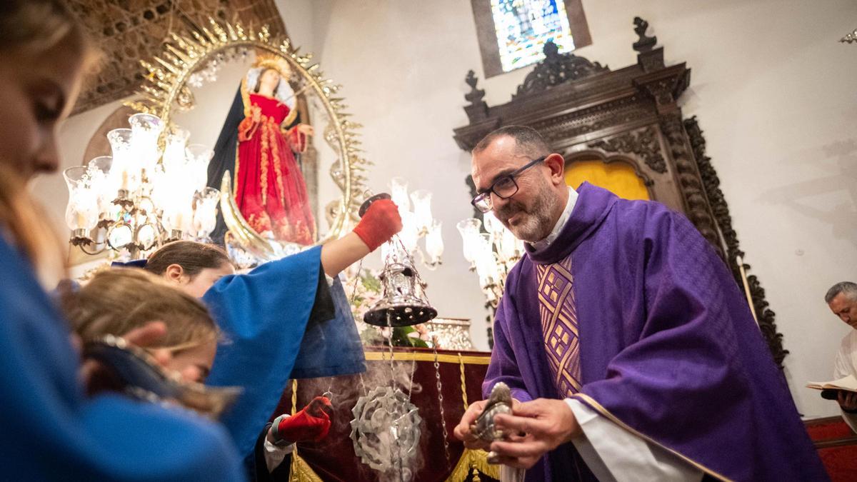 Procesión Nuestra Señora de los Dolores desde La Concepción de La Laguna