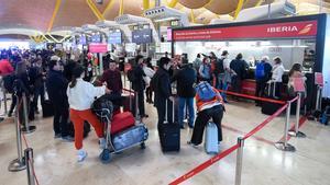 OCU: aquestes aerolínies espanyoles no accepten el pagament en metàl·lic a bord
