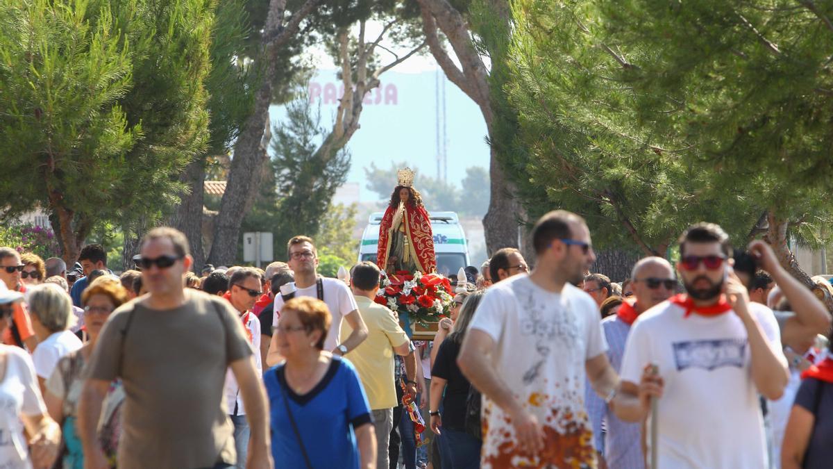 Regreso de la imagen de Santa Quitèria.