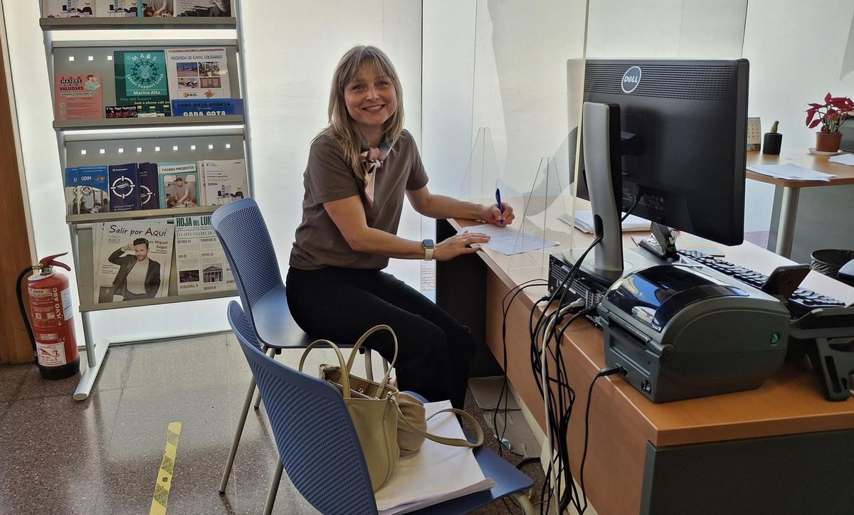 Nina ha presentado esta mañana las firmas en el registro de la Oficina de Atención al Ciudadano de Xàbia