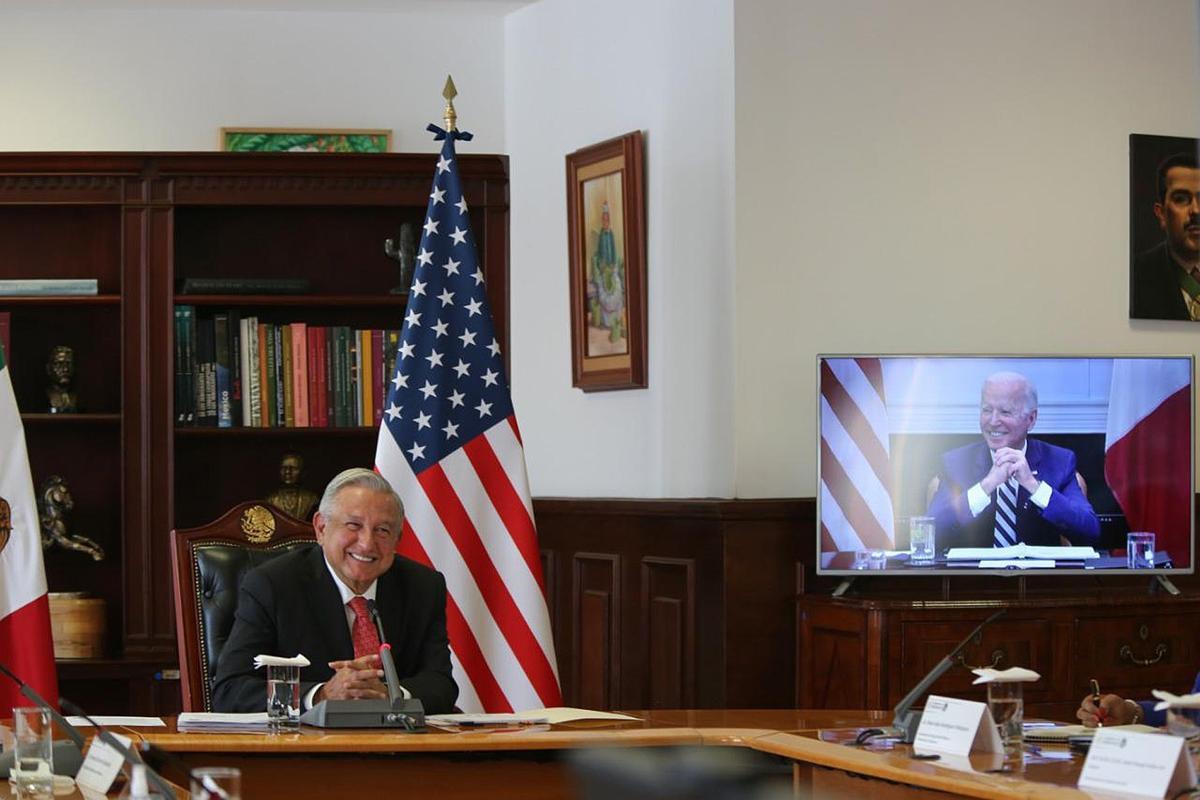 Biden i López Obrador acosten postures en una primera reunió cordial