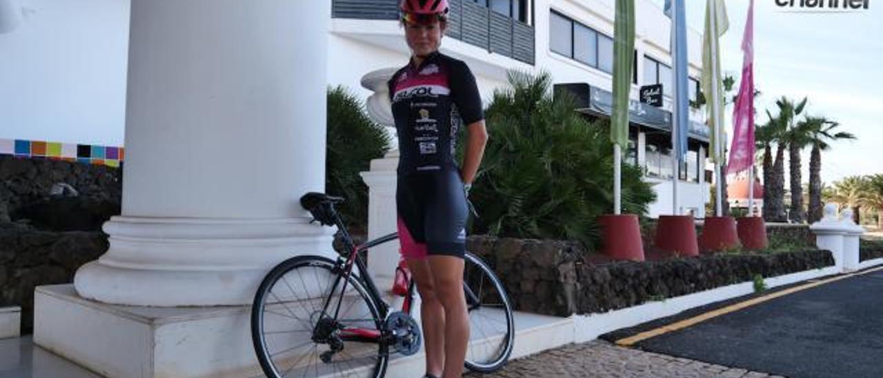 Iria Rodríguez, en
Lanzarote.   | // TRIATLON CHANNEL