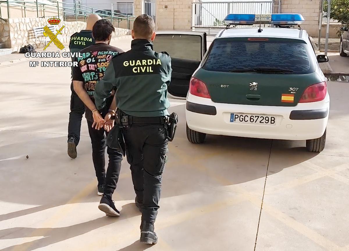Uno de los detenidos por robos en San Javier