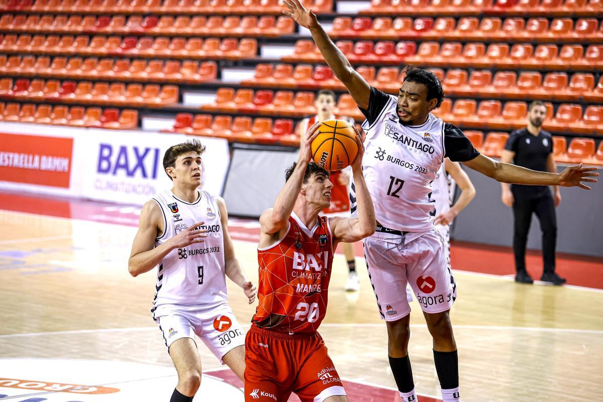 Jan Pumarola ha anotat 16 punts en la victòria manresana