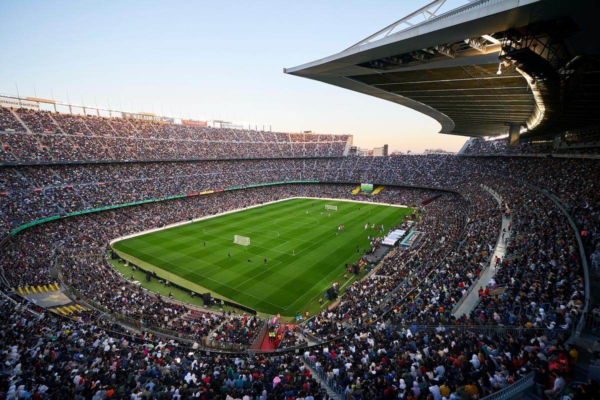El Camp Nou lleno para ver un partido de la Kings League