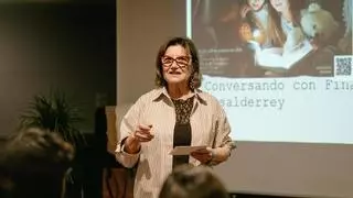 Fina Casalderrey: «Non podemos ocultarlles as cousas aos nenos como se estivesen nunha bola de cristal»
