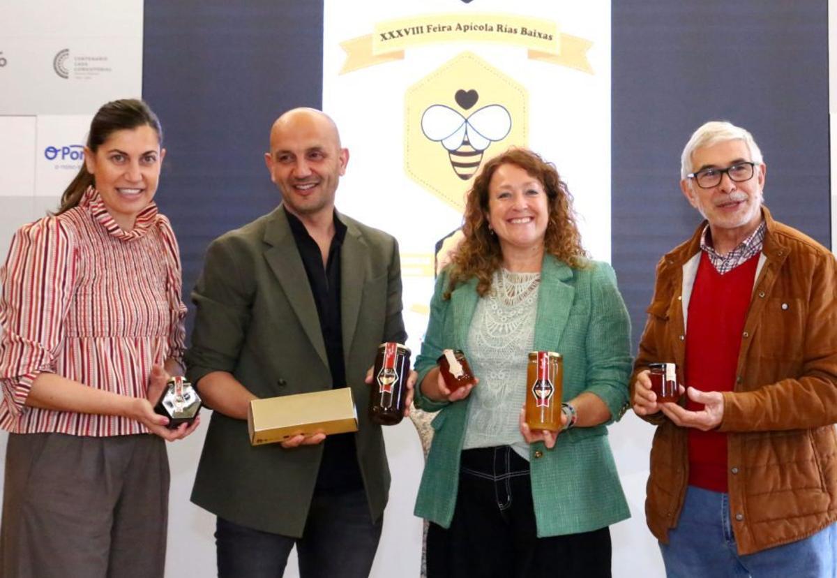 Presentación de la Feria Apícola de Porriño, ayer. | D.P.