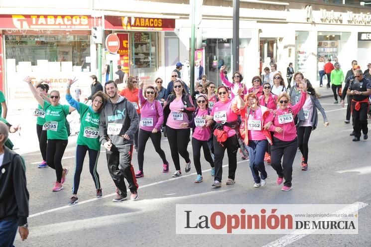 2.000 personas marchan contra el cáncer en Murcia