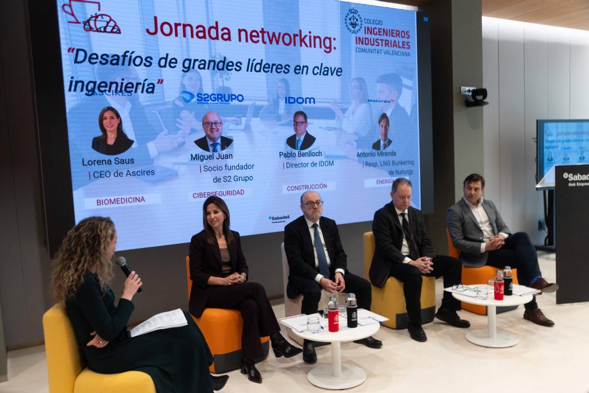 De izquierda a derecha: Silvia Tomás, Lorena Saus, Miguel Juan, Pablo Benlloch y Antonio Miranda.