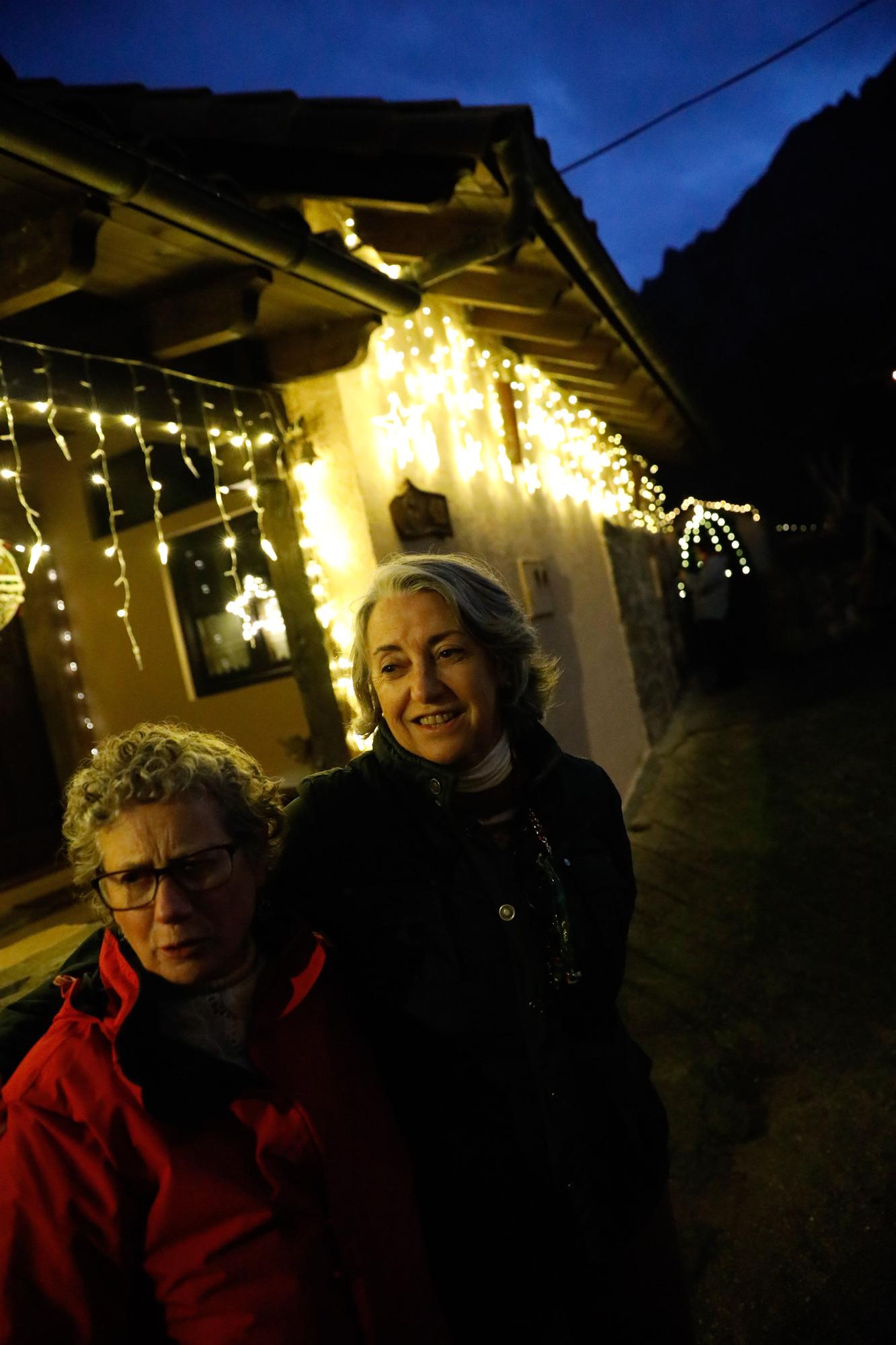 El pueblo más navideño del mundo está en Quirós: así se ilumina Aciera