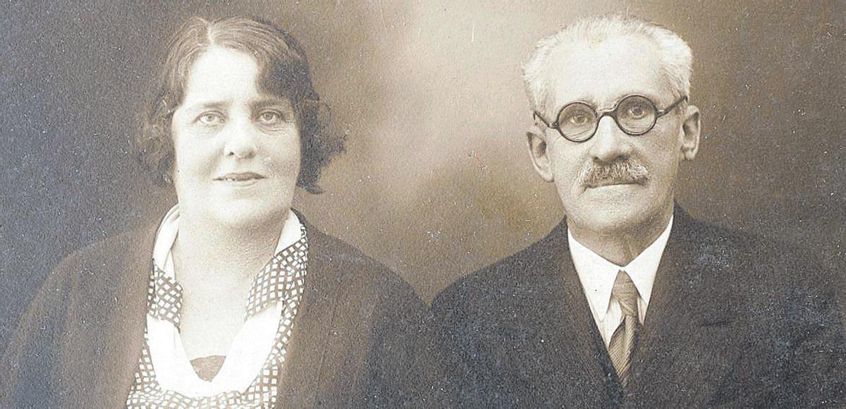 El político republicano José Franchy y Roca y su esposa, Rosa Millares (1930)
