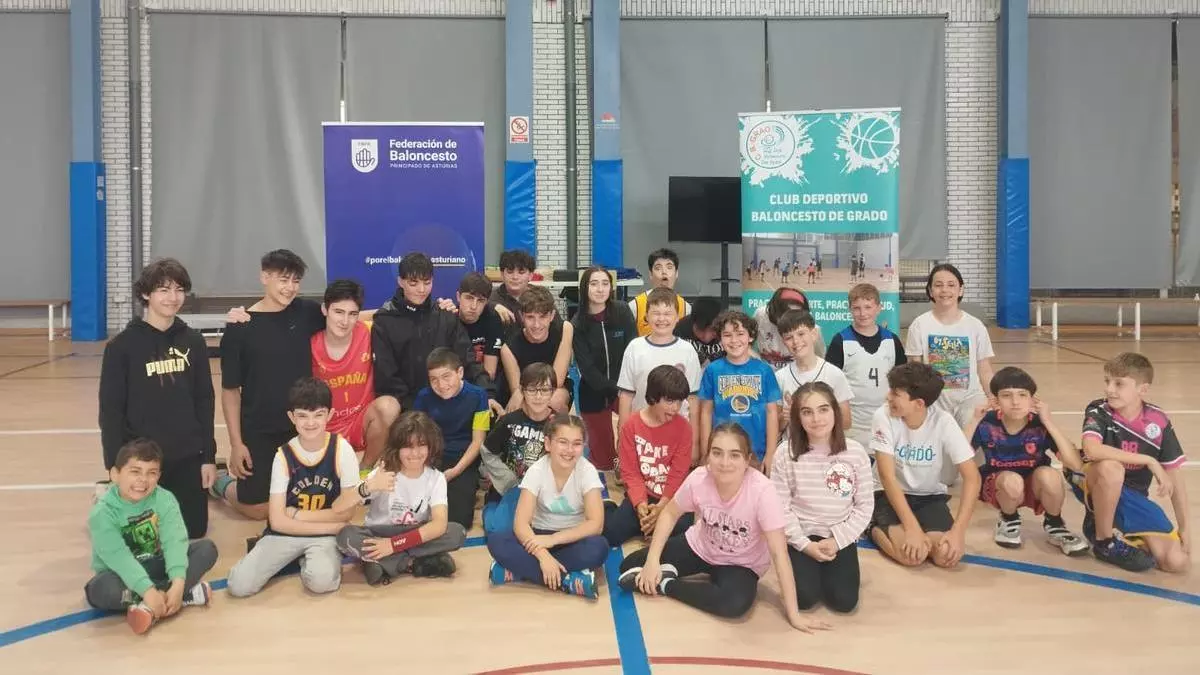 Fútbol, baloncesto, ciclismo y ajedrez, además del gran torneo de rugby: "El deporte es referencia en el concejo una vez más en Semana Santa y abril"