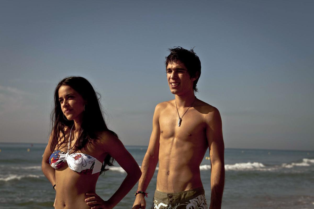 TELEVISION RODAJE DE LA SERIE PUNTA ESCARLATA ENLA IMAGEN MACARENA GARCIA Y VICTOR ELIAS