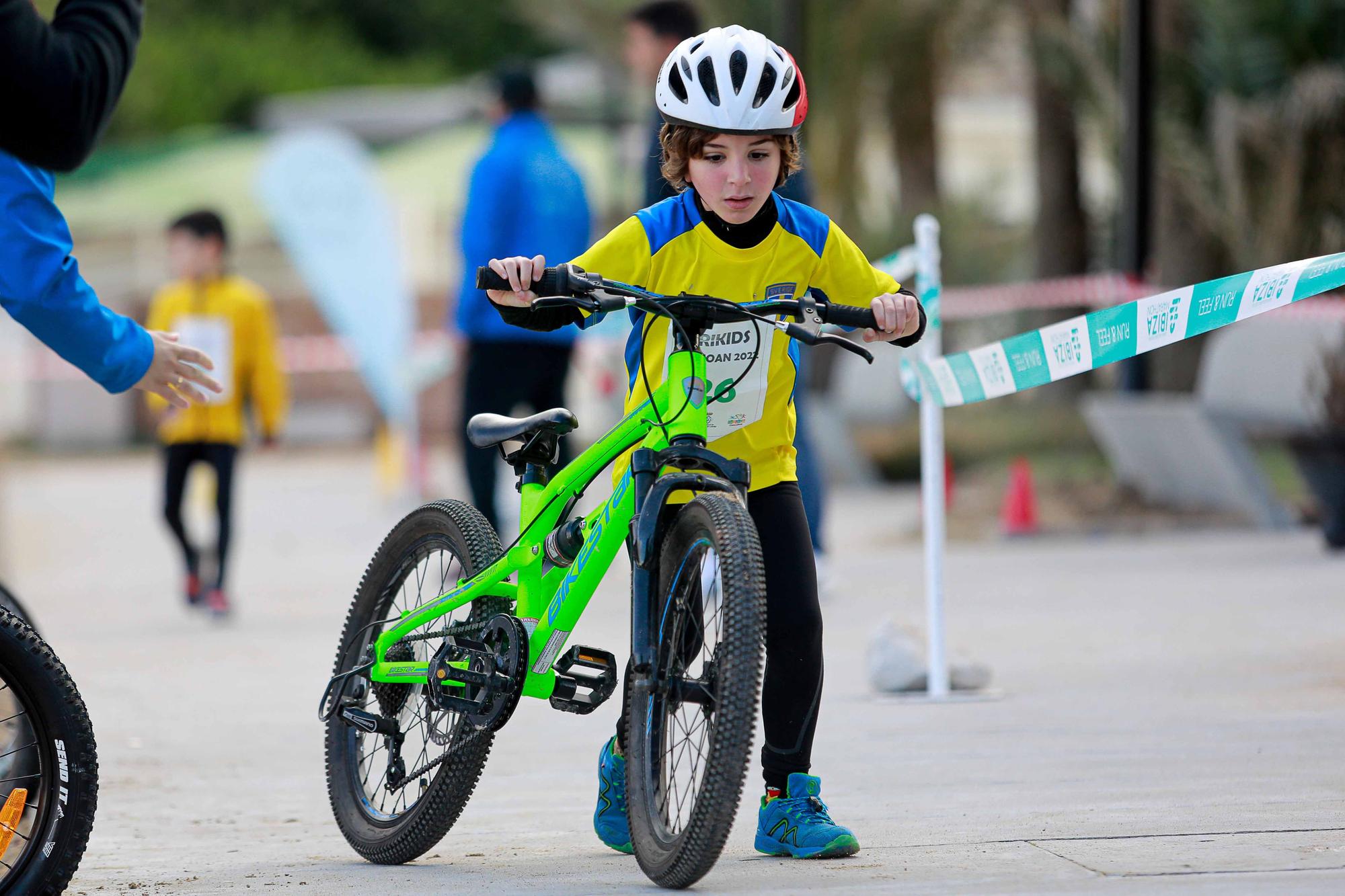 Sant Miquel cierra con éxito el circuito Trikids con medio millar de ‘finishers’