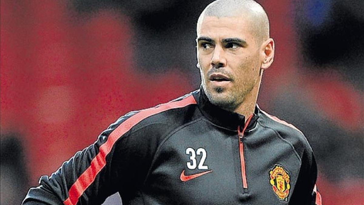 Valdés se ejercita con el equipo reserva del United