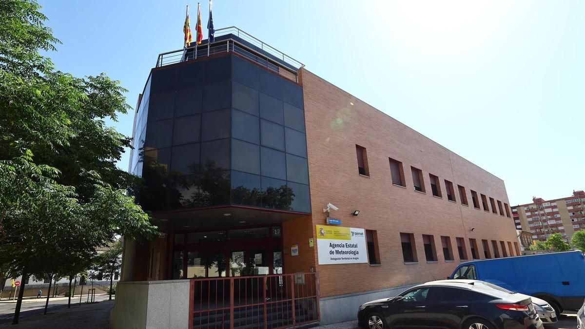 Fachada de la sede de la Agencia Estatal de Meteorología en Zaragoza.