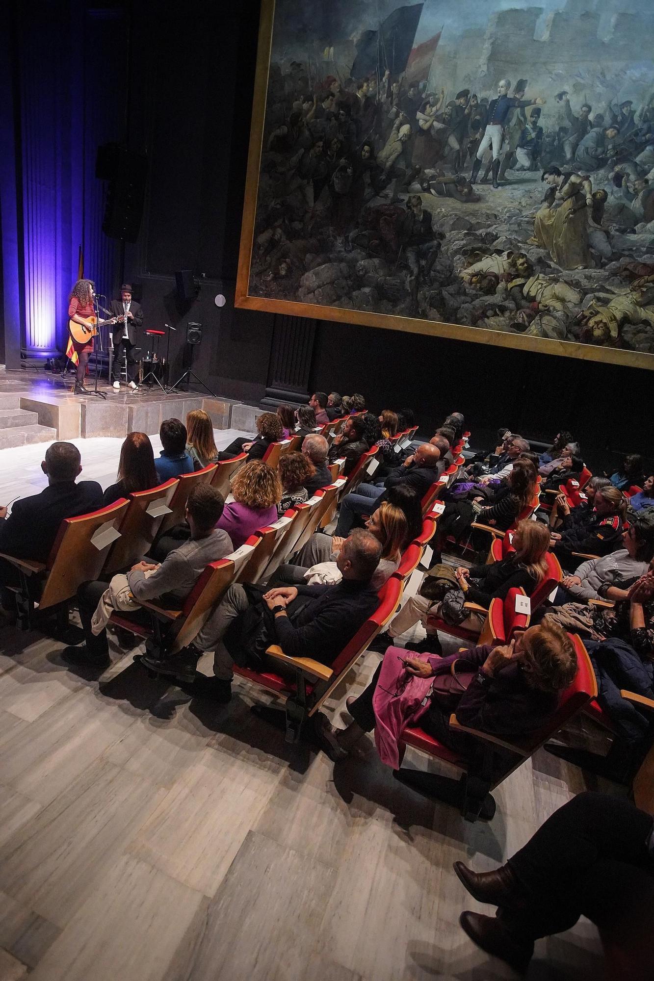 Les millors imatges de l'Acte institucional amb motiu del Dia Internacional per a l'Eliminació de la Violència vers les Dones