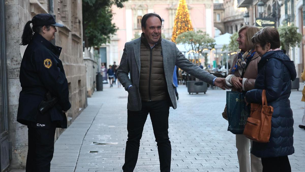 Primera reunión de trabajo del nuevo Consell de Pérez Llorca