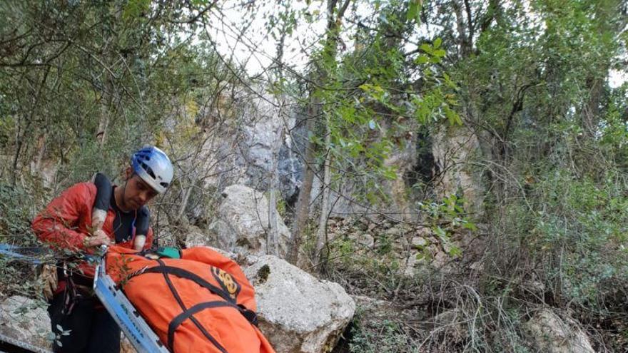 La Guardia Civil rescata a un escalador accidentado en Olba (Teruel)