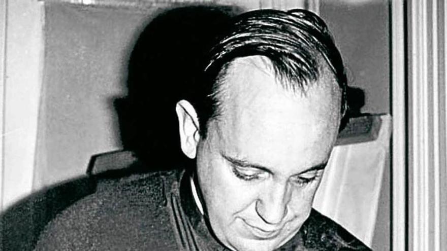 Vida de Bergoglio antes de Francisco