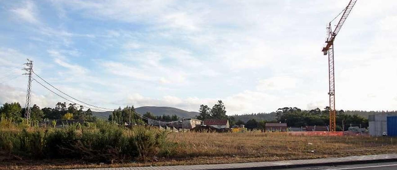 Rancaño baraja radicar el área para autocaravanas en suelo dotacional de A Baiuca. // Bernabé / J.C. Asorey