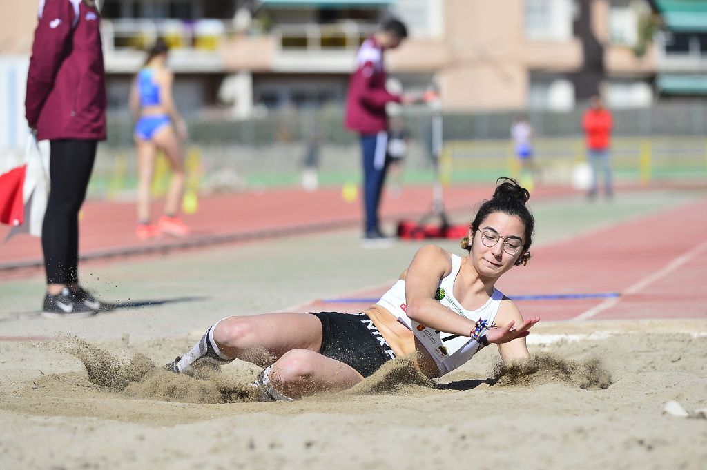 Pruebas de atletismo nacional en la pista de atletismo de Cartagena este domingo