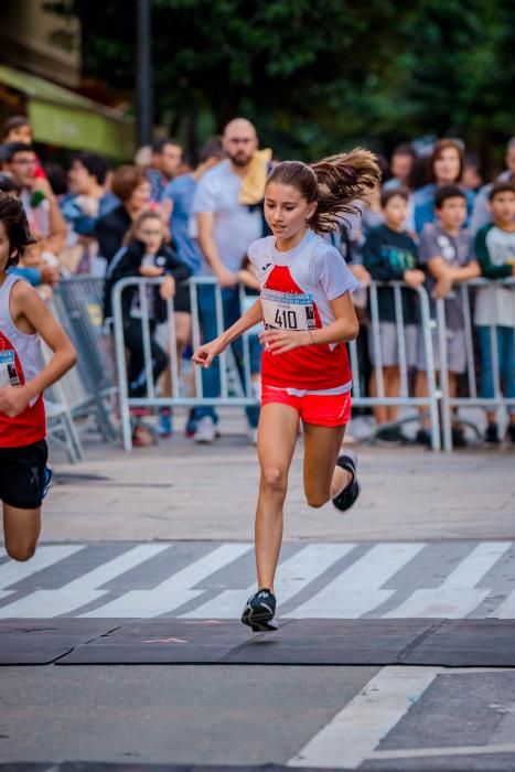 La carrera solidaria nocturna de la fiesta de As Dores 2019.