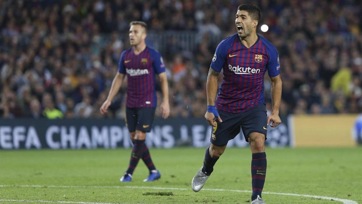 Suárez y Arthur, en el partido ante el Inter