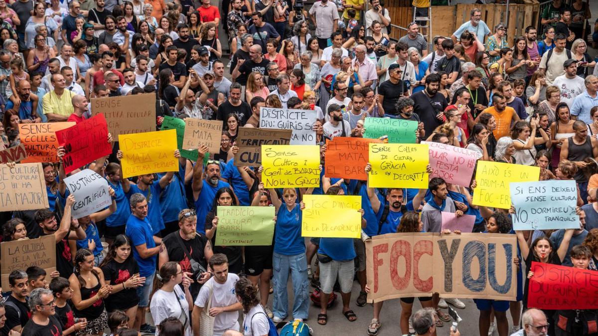 Gràcia, sense actes de cultura popular | JORDI OTIX