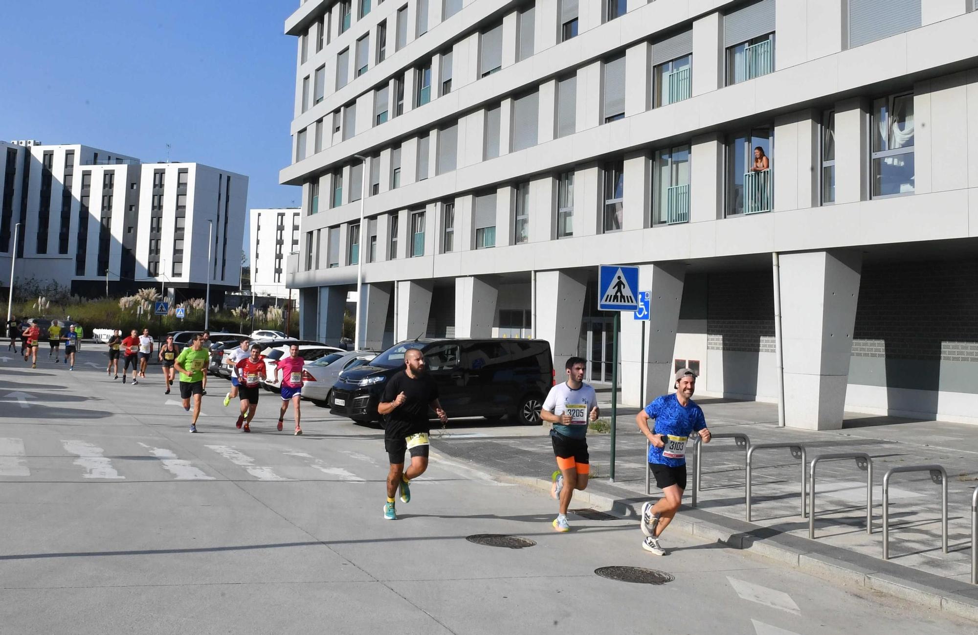 Más de mil corredores completan la carrera popular de Matogrande a Xuxán