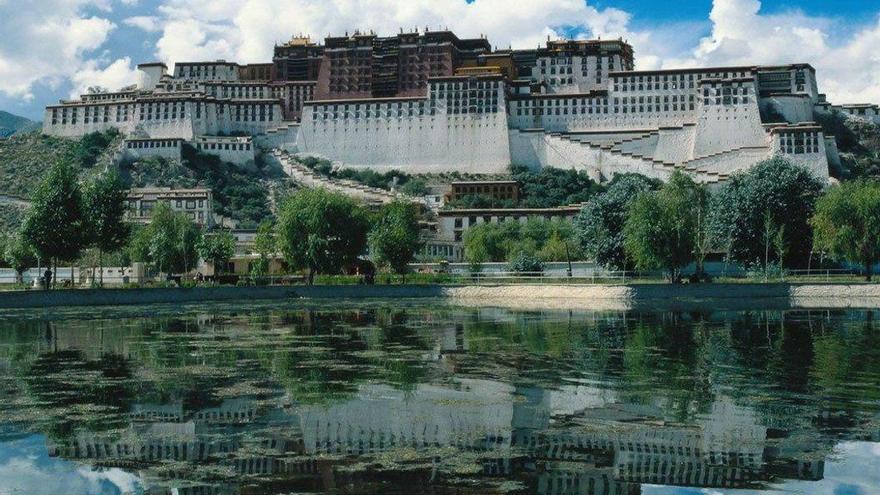 El Tíbet recibió 2,46 millones de turistas en la temporada de invierno