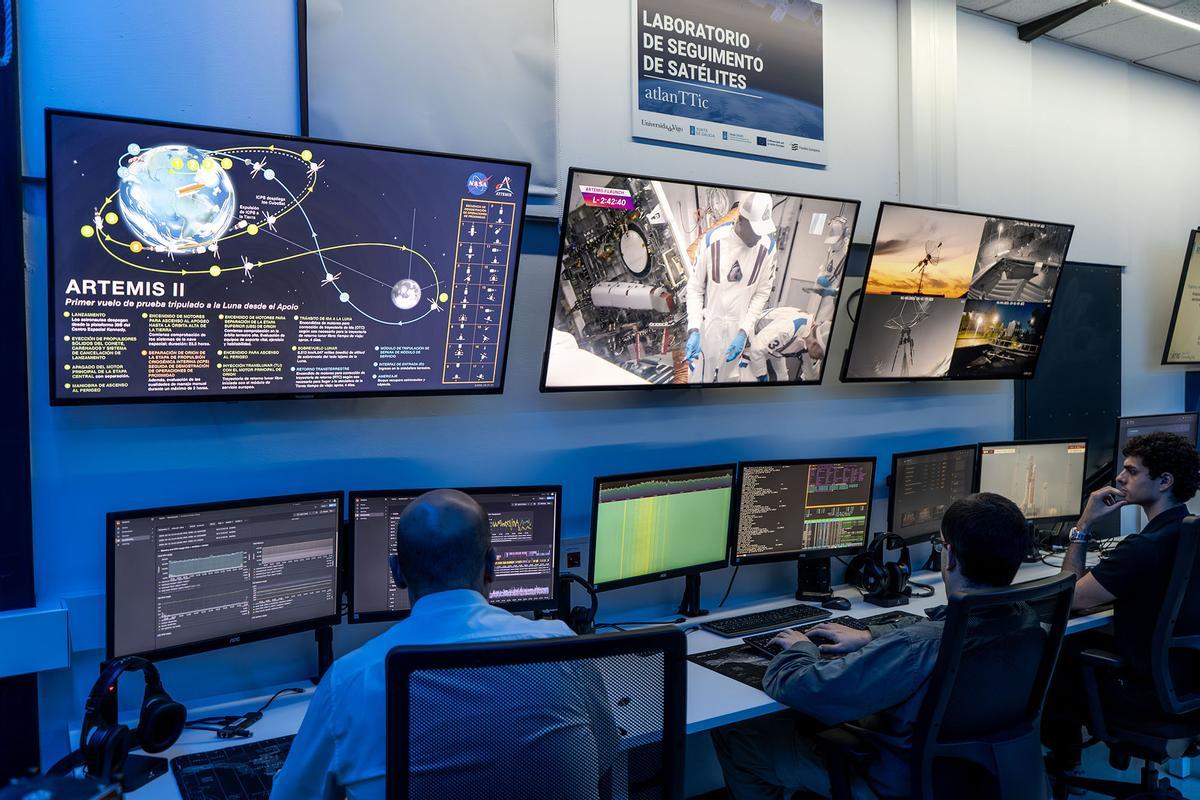 Seguimiento de la misión Artemis II desde la Universidade de Vigo.