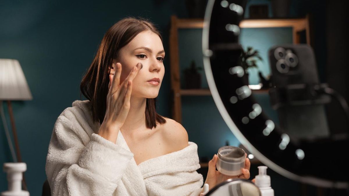 Rutina de belleza nocturna: productos y trucos que necesitas para despertar con buena cara