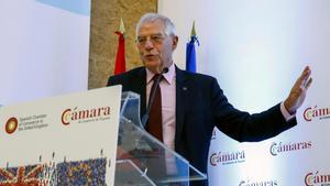 Borrell confirma que no va a dimitir por la polémica de Abengoa.