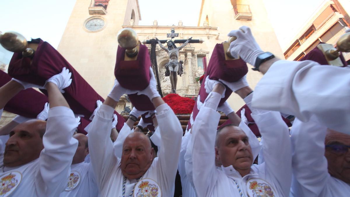 Procesión del Cristo del Mar de Alicante en la Semana Santa de 2019.