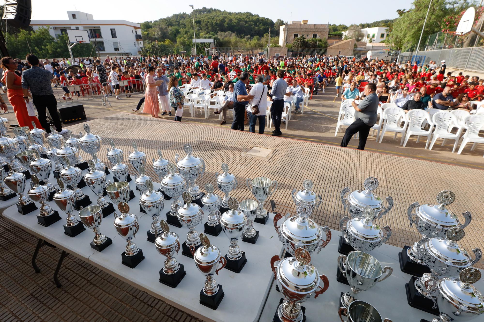 Las imágenes del regreso de la fiesta del fútbol de Ibiza y Formentera