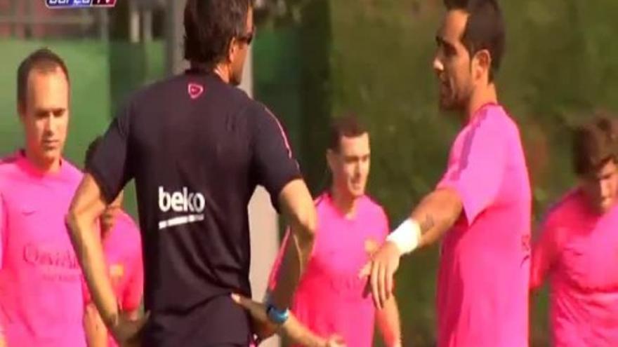 Mathieu, Bravo y Bartra se incorporan a los entrenamientos del Barça