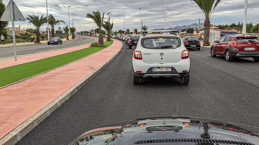 Retenciones en la Ronda Norte de Elche por el plan de asfaltado