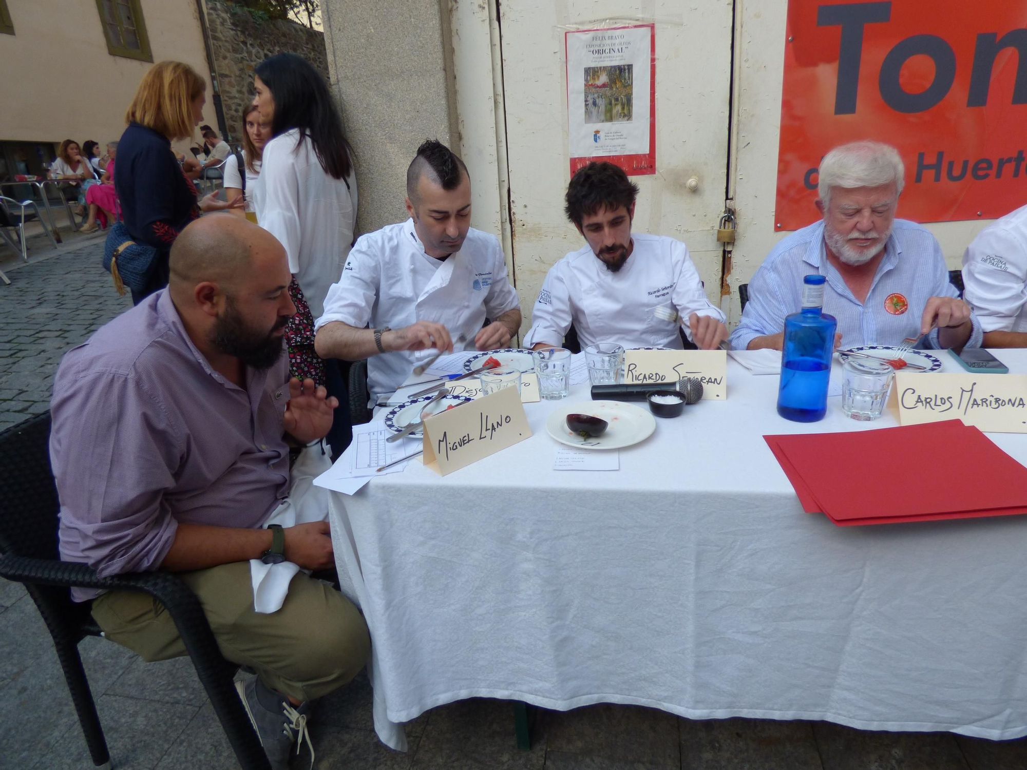 Así fue la elección del mejor tomate de Cangas del Narcea
