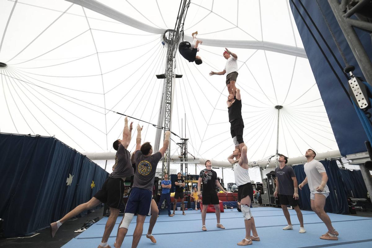 MALAGA-3 JUNIO 26 - CIRQUE DU SOLEIL ENSAYOS Y PREPARATORIOS ESPECTÁCULO EN MALAGA AUTOR FRANCIS SILVA