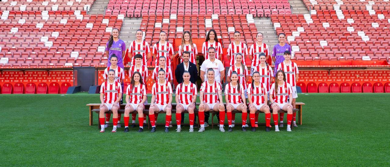 Sporting Femenino Secures Segunda Federación Spot and Unveils Official Team Photo